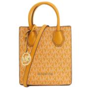 Michael Kors Pre-owned Pre-owned Canvas handvskor Yellow, Dam