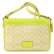 Coach Pre-owned Pre-owned Canvas axelremsvskor Beige, Dam