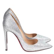 Christian Louboutin Pre-owned Pre-owned Laeder klackskor Gray, Dam