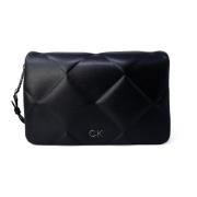 Calvin Klein Quiltad Axelväska Black, Dam