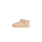 UGG Classic Ultra Mini Skafsfällskor Beige, Dam