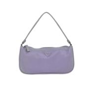 Prada Vintage Pre-owned Nylon handvskor Purple, Dam