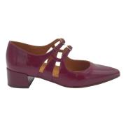 Chie Mihara Vintage stil läderpumps med spännen Red, Dam