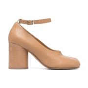 Maison Margiela Elegant Beige Mid Heel Pumps Beige, Dam