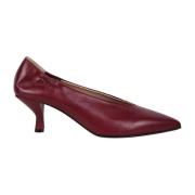 Pomme D'or Körsbärsfärgade spetsiga pumps Red, Dam