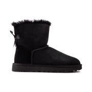 UGG Svarta Mini Bailey Bow II Stövlar Black, Dam