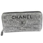 Chanel Vintage Pre-owned Canvas plnbcker Gray, Dam