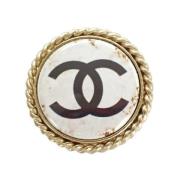 Chanel Vintage Pre-owned Metall broscher Yellow, Dam