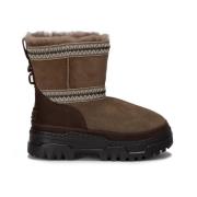 UGG Vattentäta fårskinn ankelboots med logotyp Brown, Dam