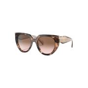 Prada Geometrisk Cat-Eye Solglasögon Brown, Dam