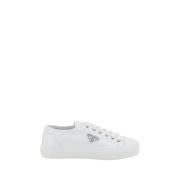 Prada Lädersneakers med perforerat design White, Dam