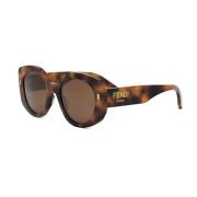 Fendi Stiliga breda acetatsolglasögon Brown, Unisex