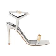 Elisabetta Franchi Ivory Lädersandaler med Guld Detalj Beige, Dam