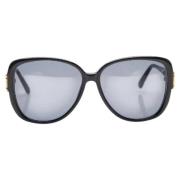 Gucci Vintage Pre-owned Plast solglasgon Black, Dam