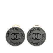 Chanel Vintage Pre-owned Metall rhngen Gray, Dam