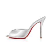 Christian Louboutin Stiliga Skor för Män och Kvinnor Gray, Dam