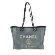 Chanel Vintage Pre-owned Canvas totevskor Blue, Dam