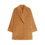 Max Mara Studio Lyxig ullrock med oversized silhuett Beige, Dam