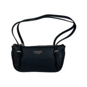 Guess Elegant Svart Handväska Chic Design Black, Dam