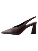 Slingback pumps