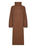 Slfnew Elina Ls Knit Highneck Dress B Brown Selected Femme