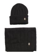 Gp Th Timeless Beanie + Scarf Black Tommy Hilfiger