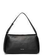 Gracie Shoulder Bag Black Calvin Klein