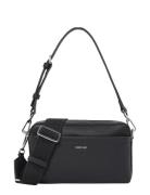 Ck Must Conv Camera Bag_Caviar Black Calvin Klein