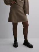 Neo Noir - Minikjolar - Dusty Brown - Gisa Knit Skirt - Kjolar - minis...