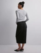 Pieces - Svart - Pcjessie Hw Denim Midi Skirt Noos E