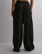 JDY - Svart - Jdyhazel String Hw Pant Wvn