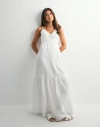 Pieces - Vit - Pcastina Strap Maxi Dress Sww Bc