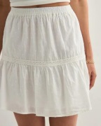 Only - Vit - Onldeffie Dobby Short Skirt Wvn
