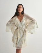 Vero Moda - Vit - Vmchili Ls Short Frill Dress Wvn Ex