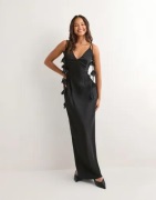 Neo Noir - Svart - Colly Heavy Sateen Dress