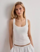 Nelly - Vit - Ultra Soft Singlet