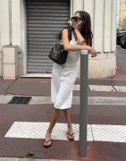 Nelly - Vit - Buckle Long Jeans Shorts