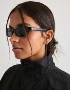 A.Kjærbede - Svart - Alexa