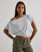 Nelly - Grå - Soft Hip Focus Top