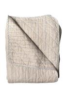 Au Maison Quilt Beige