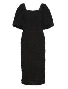 Malina Carli Smocked Midi Dress Svart