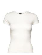 Soft Touch Top Tops T-shirts & Tops Short-sleeved White Gina Tricot