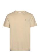 Reg Shield Ss T-Shirt Tops T-shirts Short-sleeved Beige GANT
