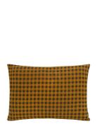 Gingham 45X60 Cm Home Textiles Cushions & Blankets Cushions Yellow Com...