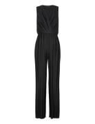 French Connection Ronnie Pleated V Neck Jumpsuit Svart