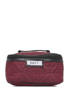 Day Gweneth Re-Q Flotile Cosmetic Necessär Burgundy DAY ET