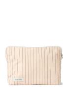 STUDIO FEDER Celia Toiletry Bag Beige