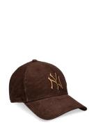 New Era Two T Cord 9Forty Neyyan Brun